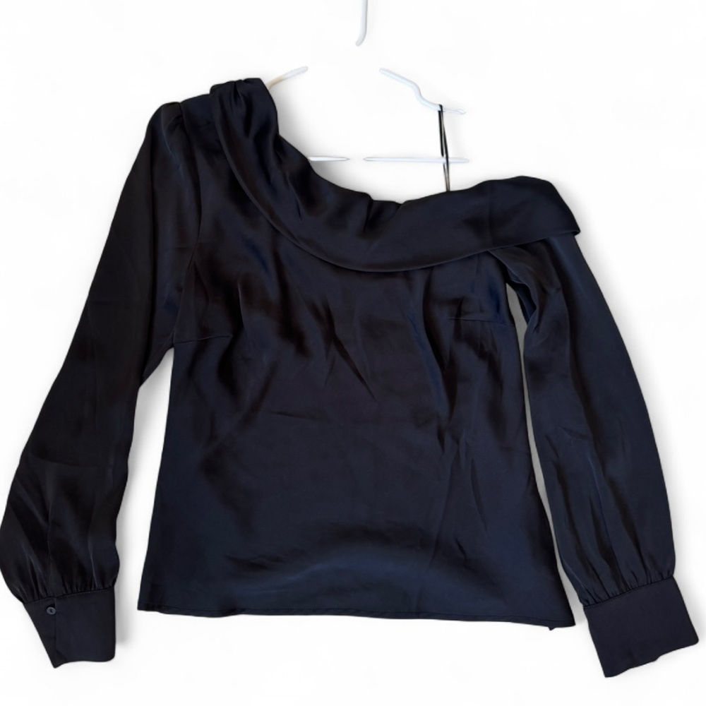 Astr Black Asymmetrical Off-Shoulder Blouse
